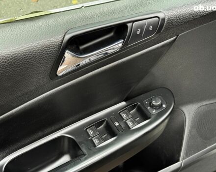 Черный Фольксваген Пассат Б6, объемом двигателя 2 л и пробегом 326 тыс. км за 6990 $, фото 27 на Automoto.ua