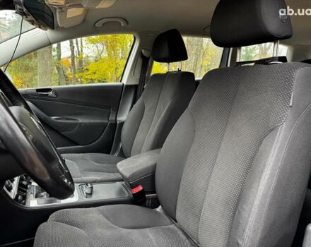 Серый Фольксваген Пассат Б6, объемом двигателя 1.8 л и пробегом 249 тыс. км за 5990 $, фото 15 на Automoto.ua