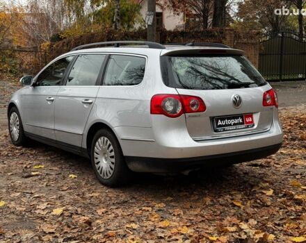 Серый Фольксваген Пассат Б6, объемом двигателя 1.8 л и пробегом 249 тыс. км за 5990 $, фото 8 на Automoto.ua