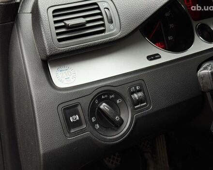 Серый Фольксваген Пассат Б6, объемом двигателя 1.8 л и пробегом 249 тыс. км за 5990 $, фото 13 на Automoto.ua