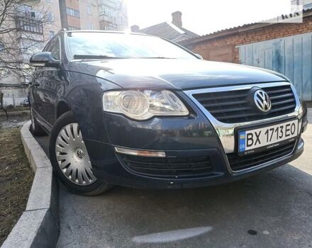 Синій Фольксваген Пассат Б6, об'ємом двигуна 1.6 л та пробігом 235 тис. км за 6400 $, фото 1 на Automoto.ua