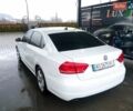 Белый Фольксваген Пассат Б7, объемом двигателя 2.5 л и пробегом 172 тыс. км за 11900 $, фото 7 на Automoto.ua