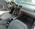 Белый Фольксваген Пассат Б7, объемом двигателя 2.5 л и пробегом 285 тыс. км за 9790 $, фото 18 на Automoto.ua