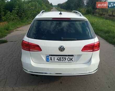 Белый Фольксваген Пассат Б7, объемом двигателя 1.99 л и пробегом 350 тыс. км за 10000 $, фото 7 на Automoto.ua