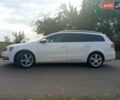 Белый Фольксваген Пассат Б7, объемом двигателя 1.99 л и пробегом 350 тыс. км за 10000 $, фото 3 на Automoto.ua