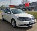 Белый Фольксваген Пассат Б7, объемом двигателя 2 л и пробегом 186 тыс. км за 13500 $, фото 1 на Automoto.ua