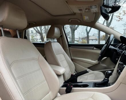 Черный Фольксваген Пассат Б7, объемом двигателя 1.8 л и пробегом 140 тыс. км за 10990 $, фото 33 на Automoto.ua