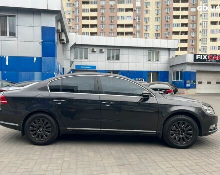 Коричневий Фольксваген Пассат Б7, об'ємом двигуна 1.8 л та пробігом 291 тис. км за 8490 $, фото 4 на Automoto.ua