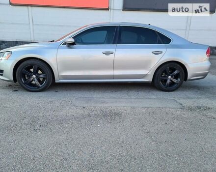 Фольксваген Пассат Б7 2012 в Ровно на Automoto.ua Серый Фольксваген Пассат Б7, объемом двигателя 2.5 л и пробегом 202 тыс. км за 9200 $, фото 23 на Automoto.ua