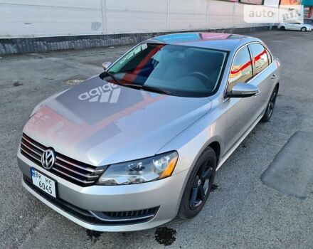 Фольксваген Пассат Б7 2012 в Ровно на Automoto.ua Серый Фольксваген Пассат Б7, объемом двигателя 2.5 л и пробегом 202 тыс. км за 9200 $, фото 1 на Automoto.ua