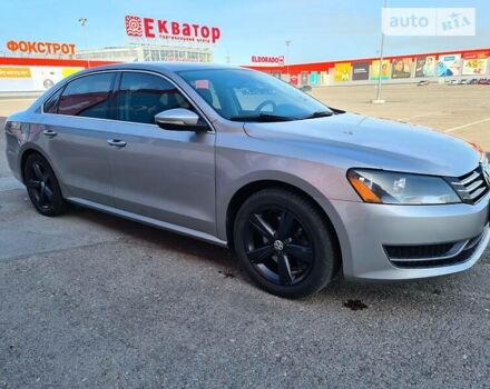 Фольксваген Пассат Б7 2012 в Ровно на Automoto.ua Серый Фольксваген Пассат Б7, объемом двигателя 2.5 л и пробегом 202 тыс. км за 9200 $, фото 17 на Automoto.ua