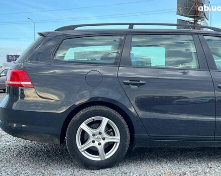 Серый Фольксваген Пассат Б7, объемом двигателя 1.6 л и пробегом 287 тыс. км за 8990 $, фото 7 на Automoto.ua