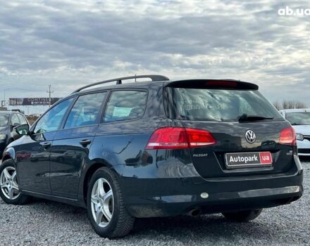 Серый Фольксваген Пассат Б7, объемом двигателя 1.6 л и пробегом 287 тыс. км за 8990 $, фото 4 на Automoto.ua