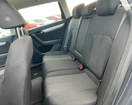 Серый Фольксваген Пассат Б7, объемом двигателя 1.6 л и пробегом 287 тыс. км за 8990 $, фото 35 на Automoto.ua