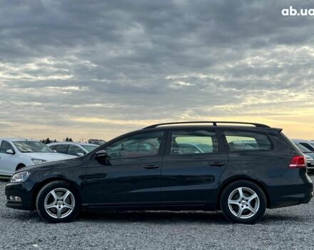 Серый Фольксваген Пассат Б7, объемом двигателя 1.6 л и пробегом 287 тыс. км за 8990 $, фото 1 на Automoto.ua