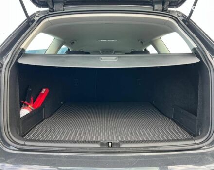 Серый Фольксваген Пассат Б7, объемом двигателя 1.6 л и пробегом 287 тыс. км за 8990 $, фото 38 на Automoto.ua