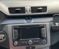 Серый Фольксваген Пассат Б7, объемом двигателя 2 л и пробегом 350 тыс. км за 11290 $, фото 33 на Automoto.ua