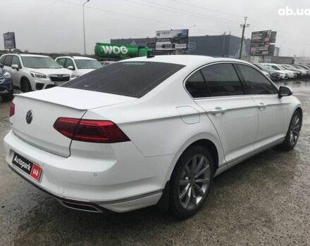 Белый Фольксваген Пассат Б8, объемом двигателя 2 л и пробегом 55 тыс. км за 30990 $, фото 19 на Automoto.ua