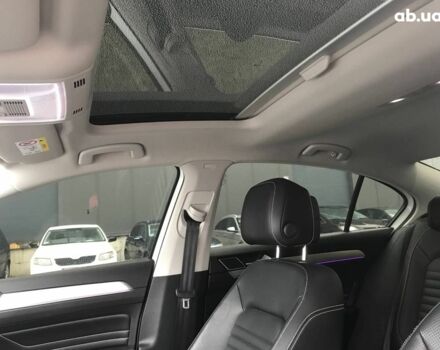 Белый Фольксваген Пассат Б8, объемом двигателя 2 л и пробегом 55 тыс. км за 30990 $, фото 2 на Automoto.ua