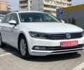 Белый Фольксваген Пассат Б8, объемом двигателя 2 л и пробегом 210 тыс. км за 16500 $, фото 1 на Automoto.ua