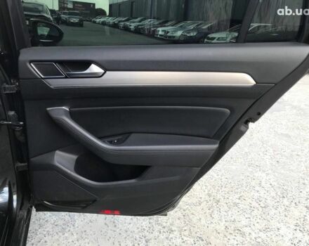 Сірий Фольксваген Пассат Б8, об'ємом двигуна 2 л та пробігом 223 тис. км за 20490 $, фото 15 на Automoto.ua