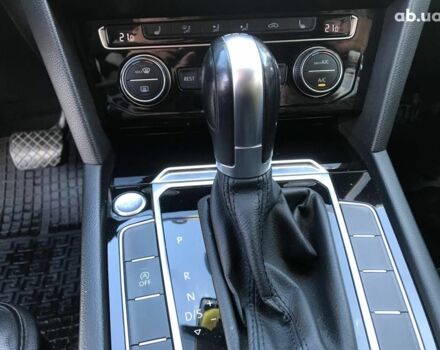 Сірий Фольксваген Пассат Б8, об'ємом двигуна 2 л та пробігом 223 тис. км за 20490 $, фото 23 на Automoto.ua