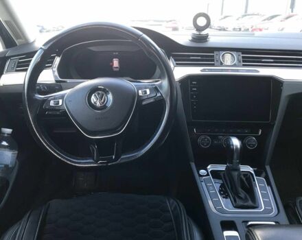 Сірий Фольксваген Пассат Б8, об'ємом двигуна 2 л та пробігом 223 тис. км за 20490 $, фото 16 на Automoto.ua