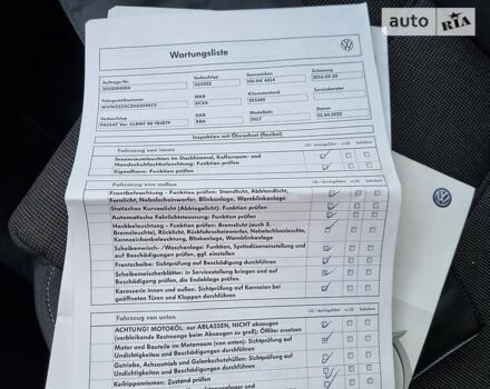 Синій Фольксваген Пассат Б8, об'ємом двигуна 1.6 л та пробігом 266 тис. км за 13350 $, фото 88 на Automoto.ua