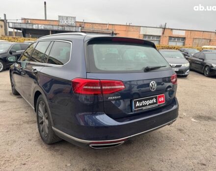 Синій Фольксваген Пассат Б8, об'ємом двигуна 2 л та пробігом 332 тис. км за 15990 $, фото 4 на Automoto.ua