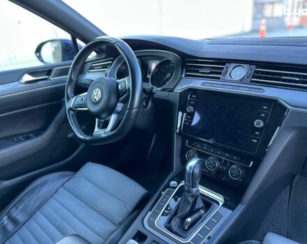 Синій Фольксваген Пассат Б8, об'ємом двигуна 1.6 л та пробігом 202 тис. км за 16790 $, фото 30 на Automoto.ua