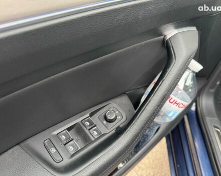 Синій Фольксваген Пассат Б8, об'ємом двигуна 2 л та пробігом 332 тис. км за 15990 $, фото 16 на Automoto.ua