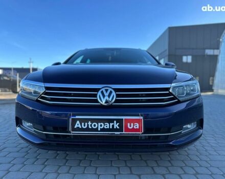 Синій Фольксваген Пассат Б8, об'ємом двигуна 1.6 л та пробігом 202 тис. км за 16790 $, фото 1 на Automoto.ua