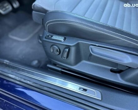 Синій Фольксваген Пассат Б8, об'ємом двигуна 1.6 л та пробігом 202 тис. км за 16790 $, фото 13 на Automoto.ua