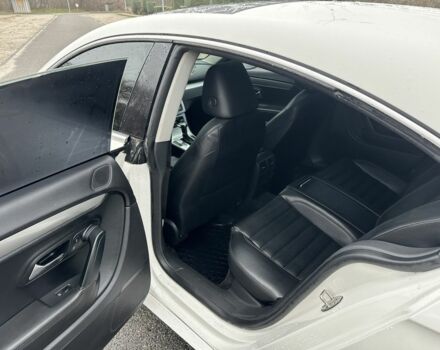 Белый Фольксваген Пассат СС, объемом двигателя 2 л и пробегом 224 тыс. км за 7700 $, фото 9 на Automoto.ua