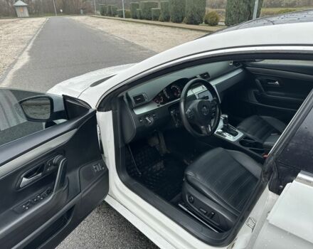 Белый Фольксваген Пассат СС, объемом двигателя 2 л и пробегом 224 тыс. км за 7700 $, фото 6 на Automoto.ua