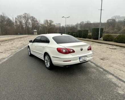 Белый Фольксваген Пассат СС, объемом двигателя 2 л и пробегом 224 тыс. км за 7700 $, фото 4 на Automoto.ua