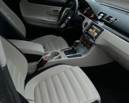 Белый Фольксваген Пассат СС, объемом двигателя 2 л и пробегом 247 тыс. км за 9200 $, фото 5 на Automoto.ua