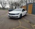 Белый Фольксваген Пассат СС, объемом двигателя 2 л и пробегом 265 тыс. км за 10300 $, фото 4 на Automoto.ua