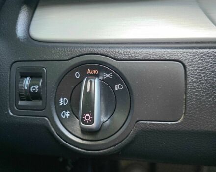 Белый Фольксваген Пассат СС, объемом двигателя 2 л и пробегом 230 тыс. км за 11800 $, фото 19 на Automoto.ua