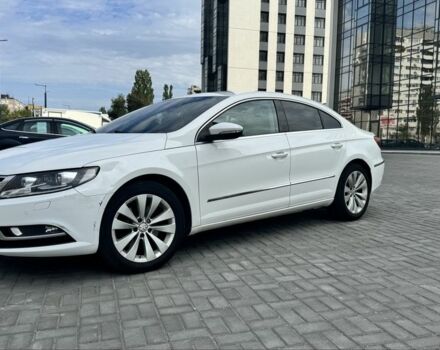 Белый Фольксваген Пассат СС, объемом двигателя 1.8 л и пробегом 230 тыс. км за 9500 $, фото 1 на Automoto.ua