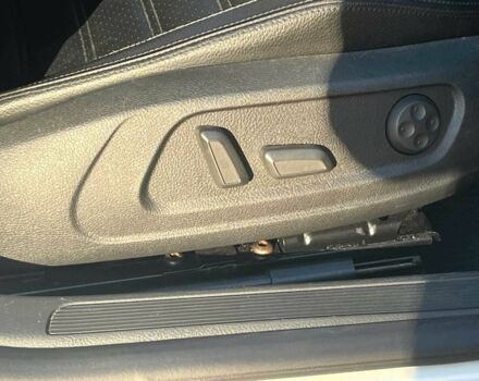 Белый Фольксваген Пассат СС, объемом двигателя 2 л и пробегом 244 тыс. км за 6940 $, фото 16 на Automoto.ua