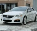 Белый Фольксваген Пассат СС, объемом двигателя 2 л и пробегом 299 тыс. км за 8999 $, фото 1 на Automoto.ua