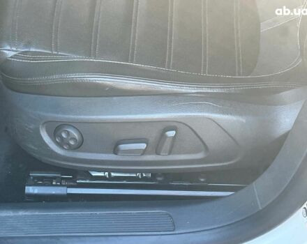 Белый Фольксваген Пассат СС, объемом двигателя 2 л и пробегом 244 тыс. км за 7440 $, фото 30 на Automoto.ua