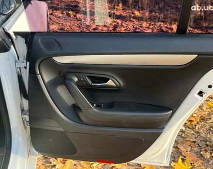 Белый Фольксваген Пассат СС, объемом двигателя 2 л и пробегом 244 тыс. км за 7440 $, фото 23 на Automoto.ua