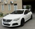 Белый Фольксваген Пассат СС, объемом двигателя 2 л и пробегом 280 тыс. км за 7814 $, фото 1 на Automoto.ua