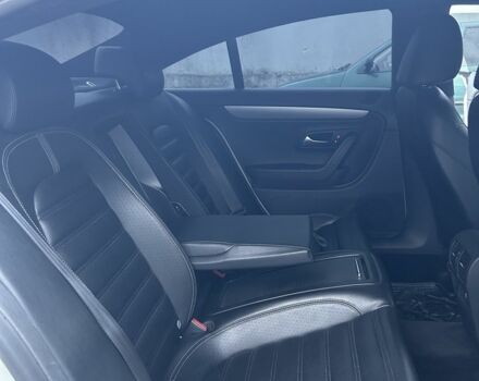 Білий Фольксваген Пассат СС, об'ємом двигуна 2 л та пробігом 80 тис. км за 10000 $, фото 3 на Automoto.ua