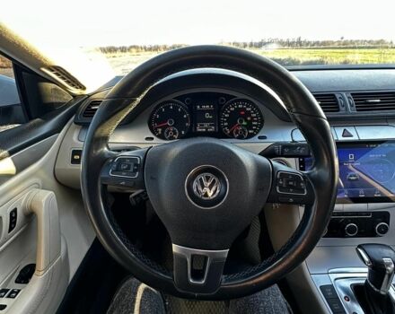 Белый Фольксваген Пассат СС, объемом двигателя 2 л и пробегом 249 тыс. км за 8300 $, фото 16 на Automoto.ua