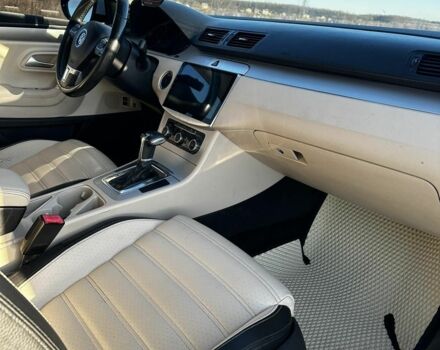 Белый Фольксваген Пассат СС, объемом двигателя 2 л и пробегом 249 тыс. км за 8300 $, фото 10 на Automoto.ua