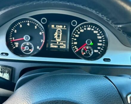 Білий Фольксваген Пассат СС, об'ємом двигуна 2 л та пробігом 243 тис. км за 8100 $, фото 4 на Automoto.ua