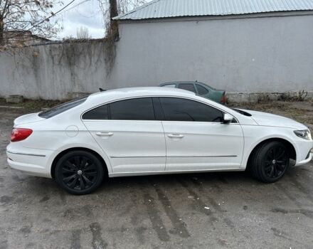 Білий Фольксваген Пассат СС, об'ємом двигуна 2 л та пробігом 80 тис. км за 10000 $, фото 1 на Automoto.ua